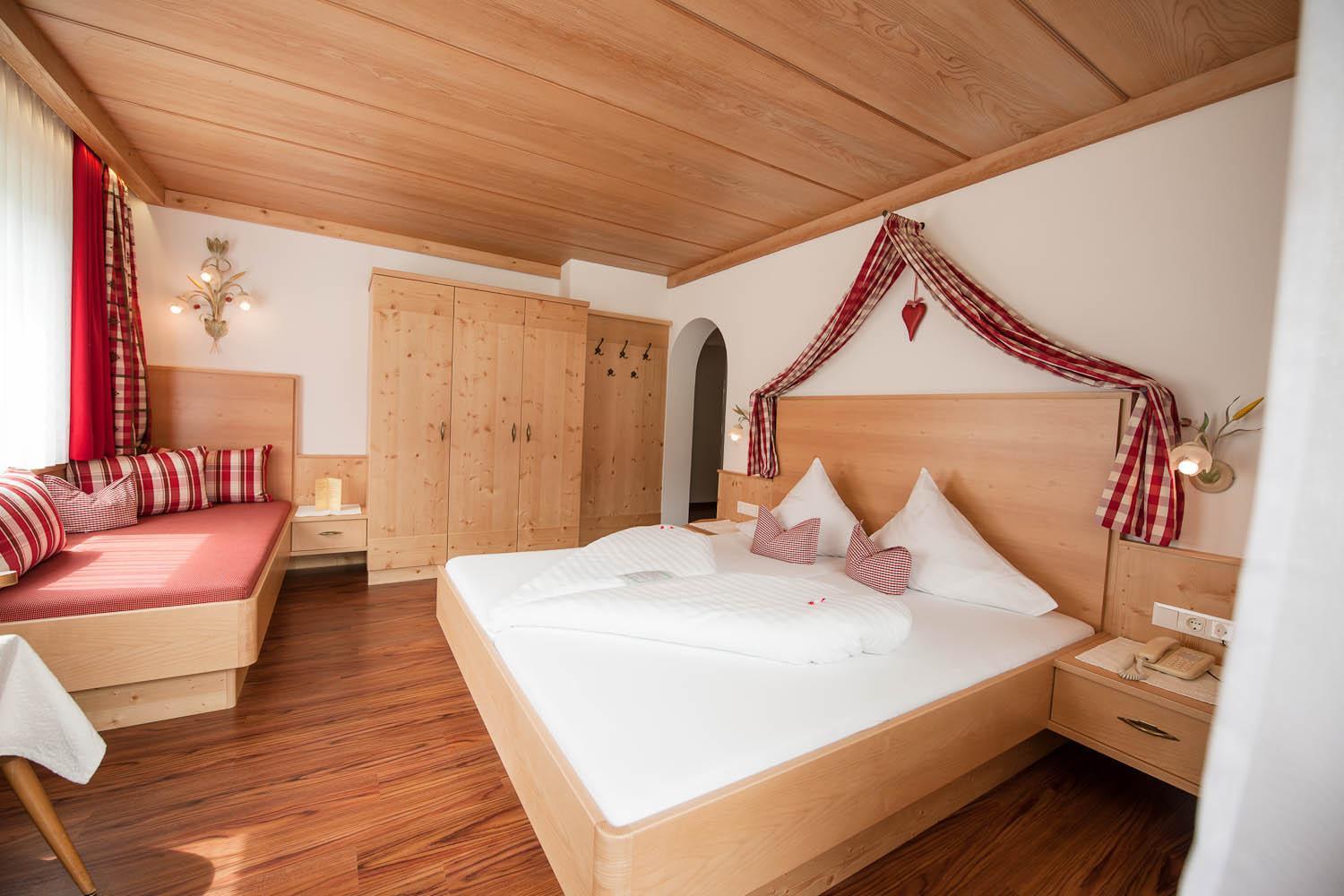 Hotel Angelika Neustift im Stubaital Esterno foto