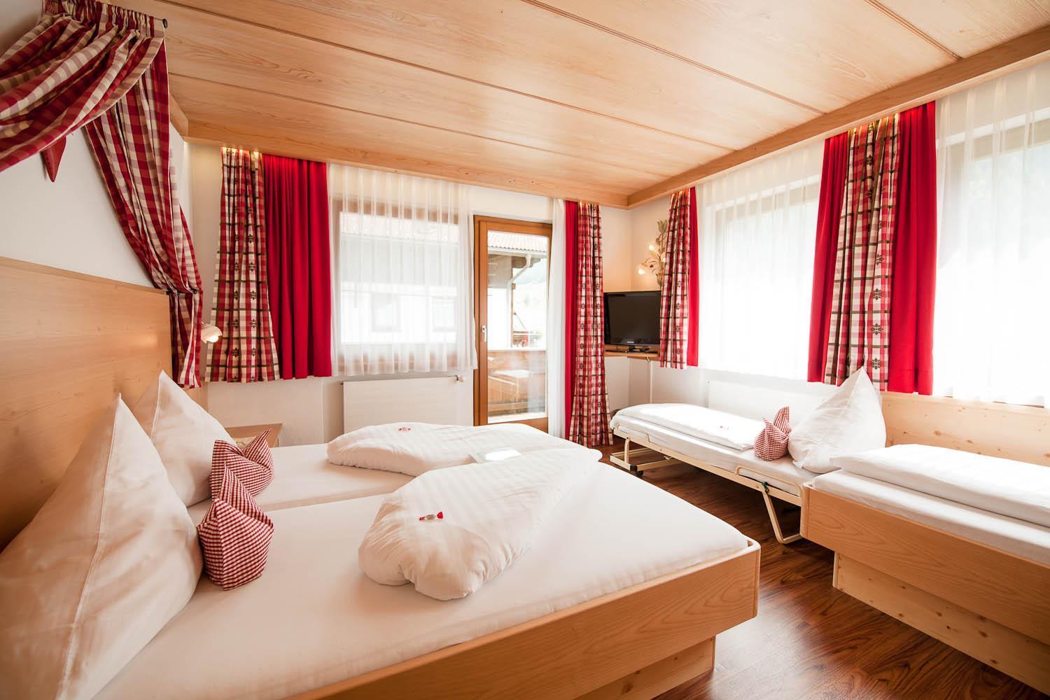 Hotel Angelika Neustift im Stubaital Esterno foto