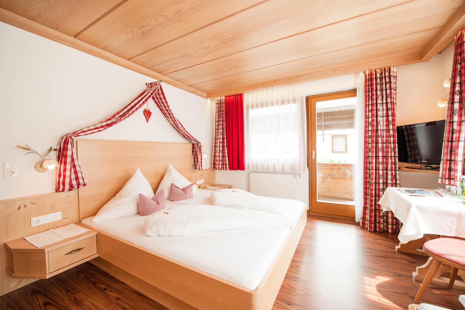 Hotel Angelika Neustift im Stubaital Esterno foto
