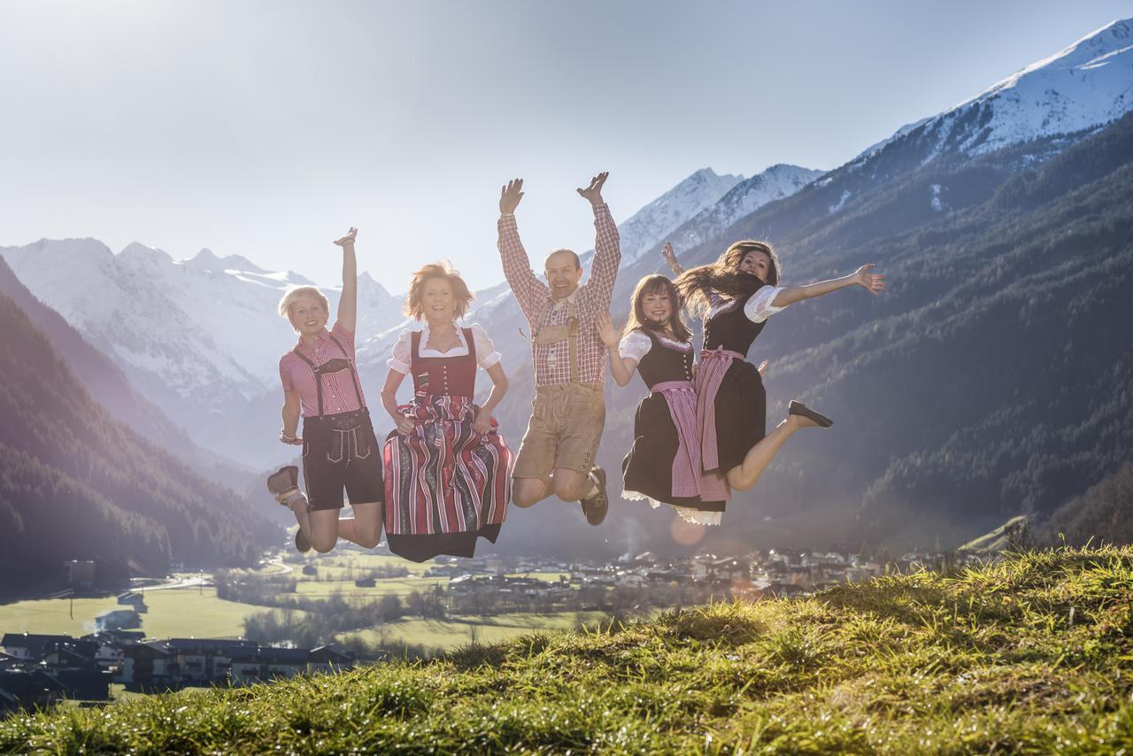Hotel Angelika Neustift im Stubaital Esterno foto